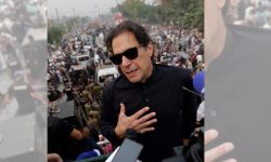 इमरान खानविरुद्ध गैर जमानती वारेन्ट जारी