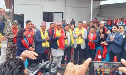 ओखलढुंगाबाट लाइसेन्स सेवा सुरु