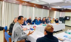 राष्ट्रसेवकलाई अन्तर्राष्टिस्तरमा प्रतिष्पर्धा गर्न सक्ने बनाउनुपर्छ : मन्त्री मोदी