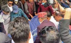 लोकगायक लम्सालको अन्त्येष्टि