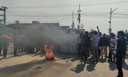 गोलबजारका मेयरमाथि आक्रमण, विरोध जनाउँदै एमाले कार्यकर्ता सडकमा