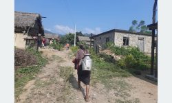 विकट ‘गङ्गटे’मा मन्त्री मास्की पुग्दा…