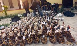 निर्यातका लागि छाप लगाउन ल्याइएका मूर्ति