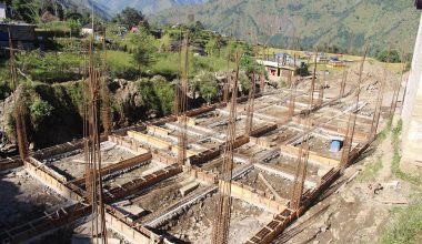 बागलुङ नगर अस्पतालको भवन निर्माण अलपत्र