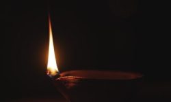 मुगुको व्यथा : पुस्तौँदेखि दियालोकै भर