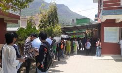 राहदानीका लिन आएका सर्वसाधारण