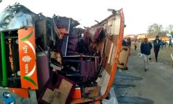 महाराष्ट्रको रायगढमा बस दुर्घटना: बाह्र जनाको मृत्यु