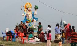 ताकमकोतमा १२ फिट अग्लो हनुमानको मूर्ति
