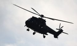 सुत्केरी हुन नसकेपछि दुर्गम गाउँकी युवतीको हेलिकाेप्टरबाट उद्धार