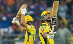 धोनीको धमाका, रोहित सेना स्तब्ध