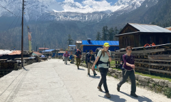 लयमा फकिँदै मनाङको पर्यटन व्यवसाय