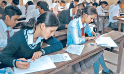 एसइईमा उत्कृष्ट नतिजा ल्याउनेलाई पुरस्कारको घोषणा