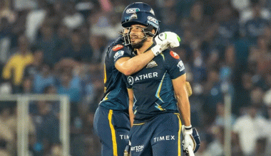 मुम्बईलाई गुजरातले ५५ रनले हरायाे