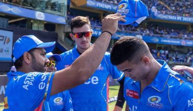 आइपिएल क्रिकेटमा मुम्बईले पावर प्लेमा २ ओभर बलिङ गर्दै १७ रन खर्चिए तर विकेट लिएनन्