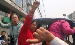 प्रदर्शनमा उत्रिएका द्वन्द्वपीडित पक्राउ