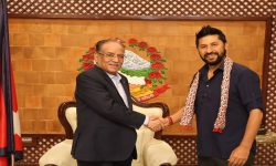 प्रधानमन्त्री प्रचण्ड र रवि लामिछानेबिच बालुवाटारमा भेटवार्ता