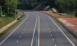 पोखरा-मुग्लिन सडक निरीक्षणमा उच्चस्तरीय टोली