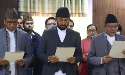 रवि र स्वर्णिमले लिए सांसदको शपथ