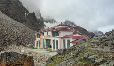 टिपताला नाका अझै खुलेन