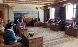 माओवादी केन्द्रको प्रतिनिधिमण्डल चीनमा, दुईदेशीय हित र व्यापारिक सम्बन्ध विस्तारबारे छलफल