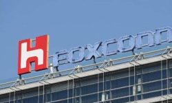 आइफोन उत्पादन गर्न भारतमा ५० करोड डलर लगानी