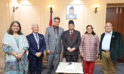 प्रधानमन्त्री दाहालसँग महानिर्देशक डा. बरमेजोको भेट