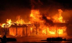 पुणेको सजावट सामग्रीको गोदाममा भीषण आगलागी हुँदा तीन जनाको मृत्यु