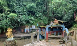 छाब्दी बाराही मन्दिरको छाना तामाले छाइने