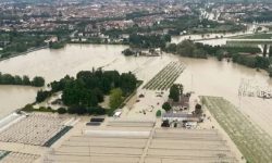 इटालीको उत्तरी भेगमा बाढीको प्रकोप, आठ जनाको मृत्यु