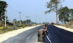 सत्तरी प्रतिशत सकियो हुलाकी राजमार्ग निर्माणको काम