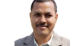 खाँणका स्वकीय सचिव पक्राउ