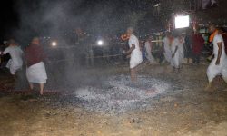 आगोको भुङ्ग्रोेमाथिको अनौठो नाच