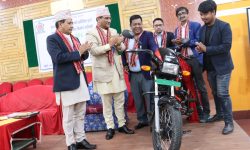 सुन्दर अटो ईन्जिनियरिङद्वारा बिद्युतीय मोटरसाइकल सार्वजनिक