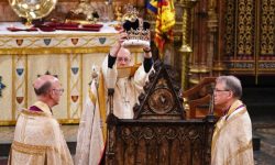 एक करोड ४० लाखले अवलाेकन गरे राजा चाल्र्स तृतीयको राज्याभिषेक समारोह