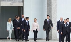 अमेरिकी राष्ट्रपति बाइडेन, बेलाइतका प्रधानमन्त्री सुनक र फ्रान्सका राष्ट्रपति म्याक्रोन हिरोसिमा