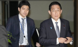 जापानी प्रधानमन्त्रीका छोरा बर्खास्त