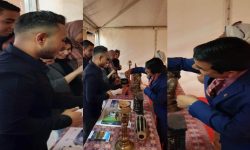 इजिप्सियनलाई आकर्षित गर्दै खुकुरी र सिङ्गिङ बाउल