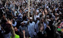 पाकिस्तानमा ईसनिन्दाको आरोपमा मस्जिदका इमामको कुटपिट गरी हत्या