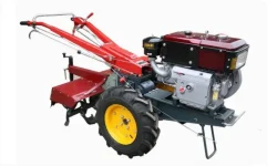 किसानलाई अनुदानमा कृषि उपकरण वितरण