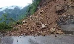 पहिराले जयपृथ्वी राजमार्ग अवरुद्ध