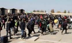 एक महिनामा ७४ हजार भन्दा बढी अफगान आप्रवासी इरानबाट फर्किए