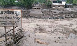 पानीको बहाव थेग्न नसकेपछि ‘डाइभर्सन’ अधुरै