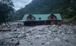 बाढीपहिरो प्रभावित क्षेत्रमा राहत पुग्यो