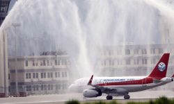 पोखरामा पहिलो अन्तर्राष्ट्रिय उडान, व्यवसायी भन्छन्- नियमित होस्