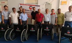 मुक्तिनाथ बैंकको सामाजिक प्रयास : अस्पतालमा व्हीलचेयर हस्तान्तरण