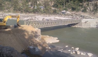 २ वर्षपछि मेलम्चीमा ‘बेलिब्रिज’ जडान हुदै