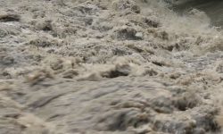 कुतियाकवरवासी भन्दछन् : ‘बर्खा लाग्यो कि बाढीकै पिरलो’