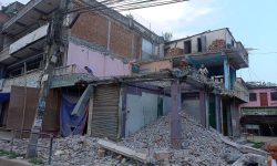 मुग्लिन पोखरा सडक विस्तार : डुम्रे बजारका घर भत्काउन सुरु