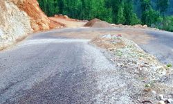 मध्यपहाडी राजमार्ग : सम्झौताको सात वर्षपछि ठेक्का रद्द गरिँदै