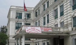 चार पत्रकारसहित १४ जना सम्मानित